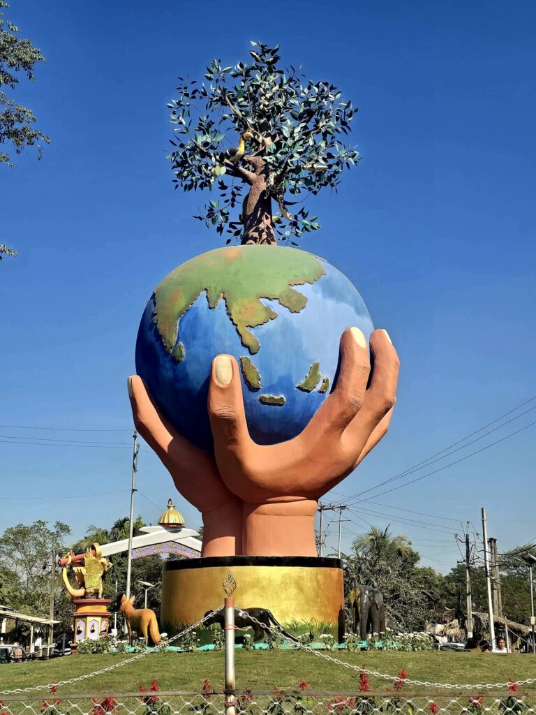 Naharkatia unveils ‘Nature Conservation Sculpture’ to honour Dehing Patkai National Park heritage